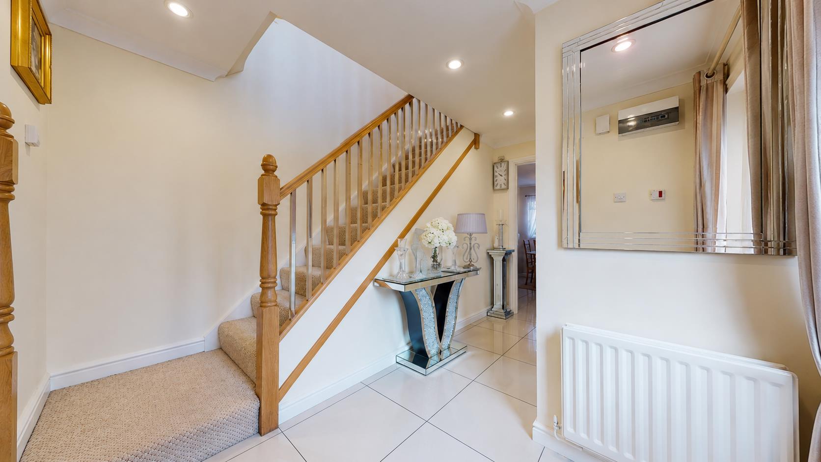 5 bed property in Studley Knapp, Milton Keynes